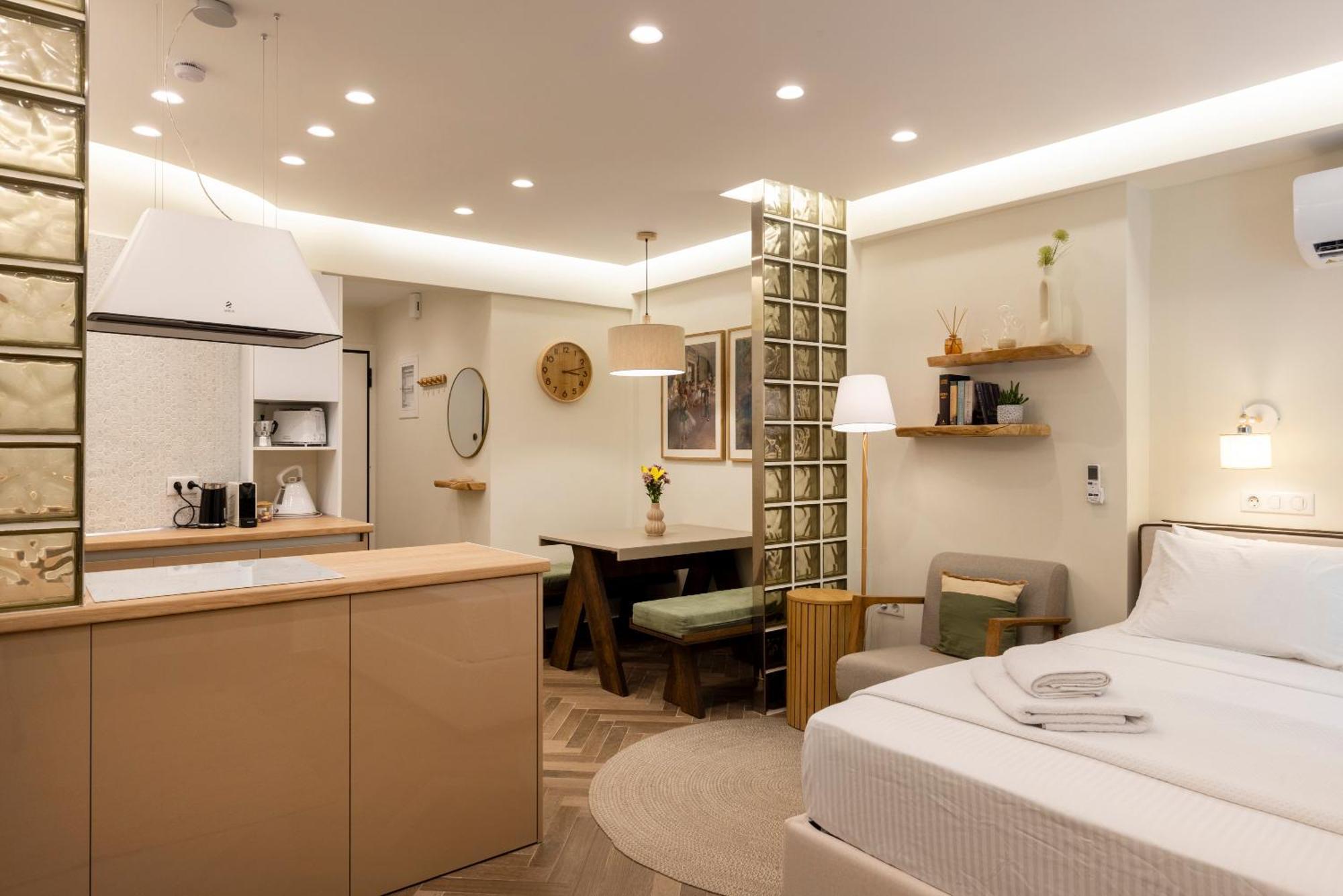 Studio Flat 21 At Evangelismos Metro Stn أثينا المظهر الخارجي الصورة