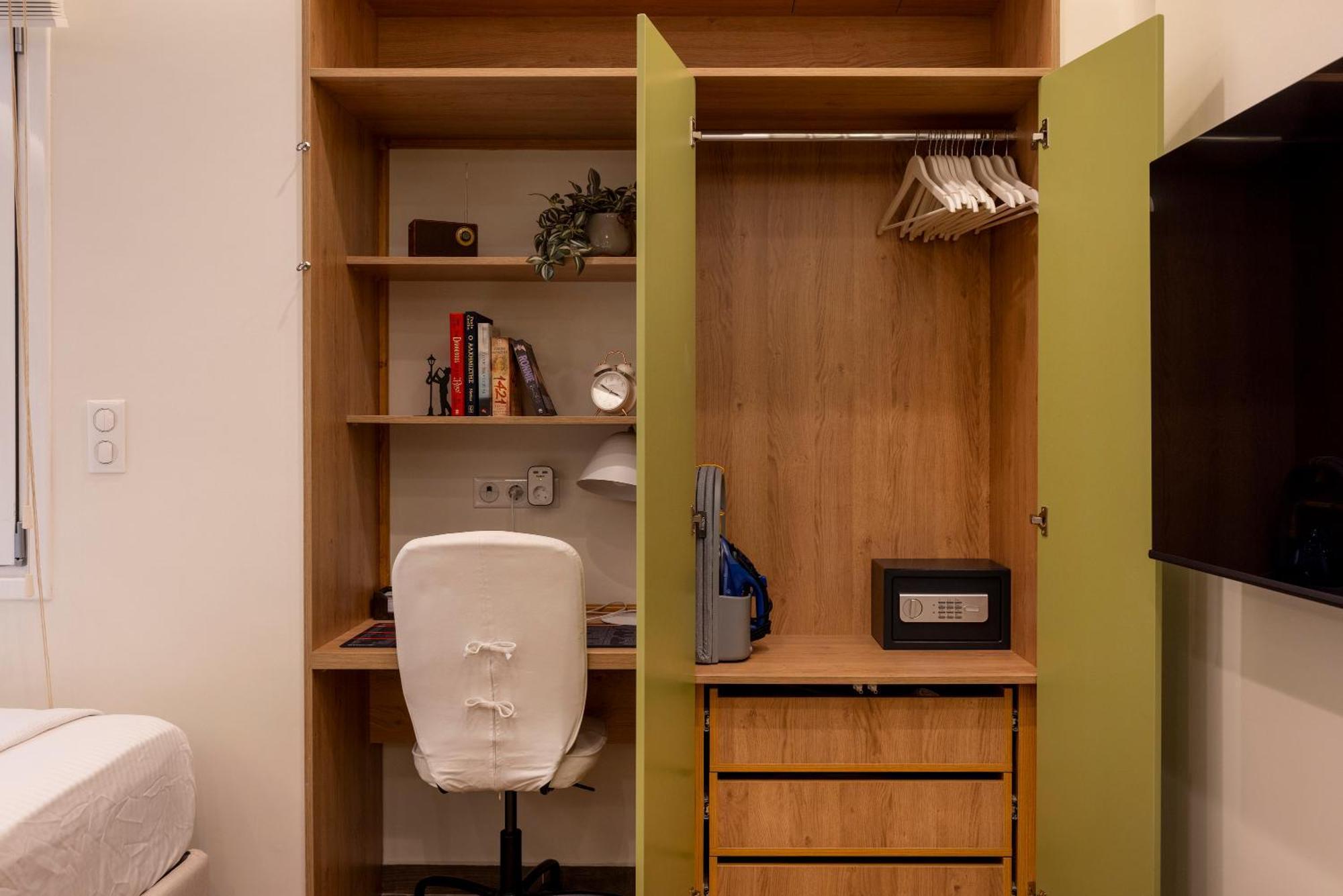 Studio Flat 21 At Evangelismos Metro Stn أثينا المظهر الخارجي الصورة